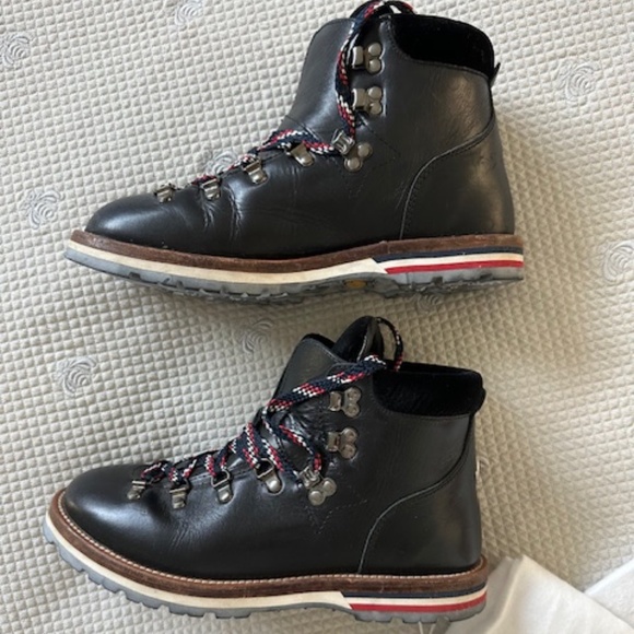 MONCLER Blanche Ankle Hiking Winter Boots Velvet Black Leather Women’s Size 41 - Picture 7 of 10